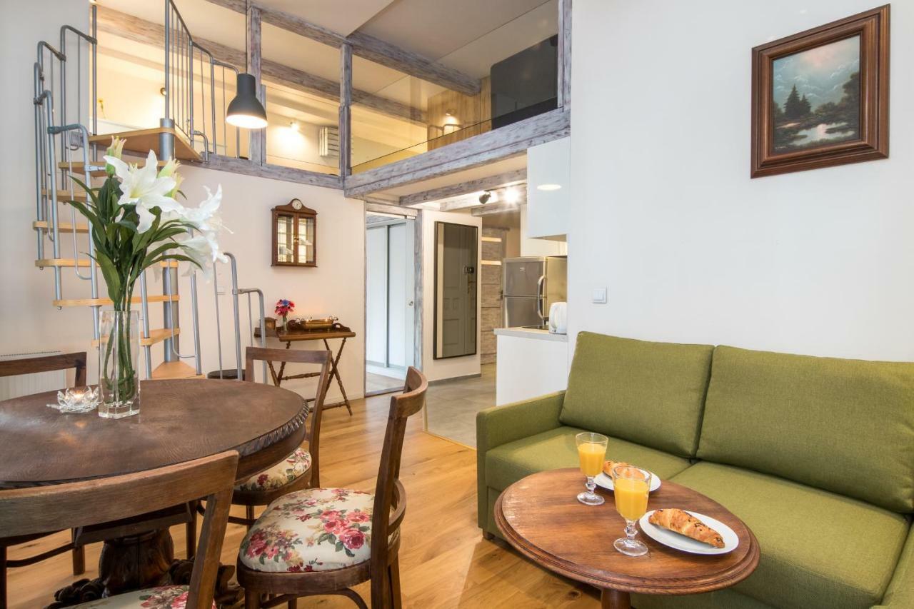 Cheerful Air Conditioned Apartment With Mezzanine And Parking - Old Town Krasków Eksteriør bilde
