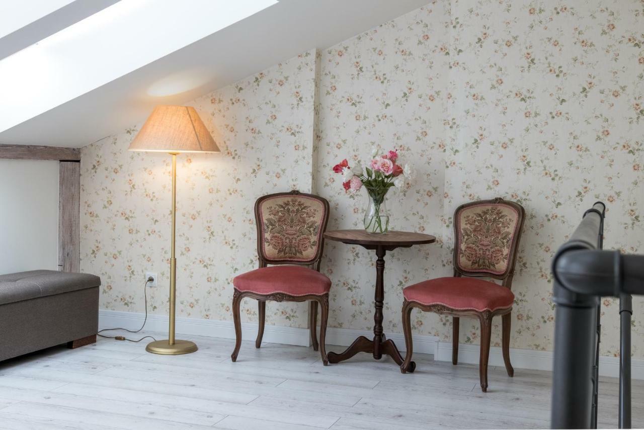 Cheerful Air Conditioned Apartment With Mezzanine And Parking - Old Town Krasków Eksteriør bilde