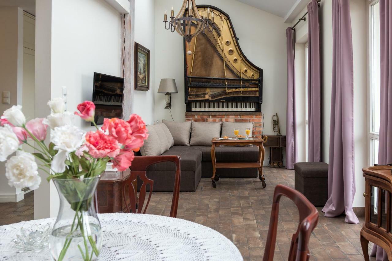 Cheerful Air Conditioned Apartment With Mezzanine And Parking - Old Town Krasków Eksteriør bilde