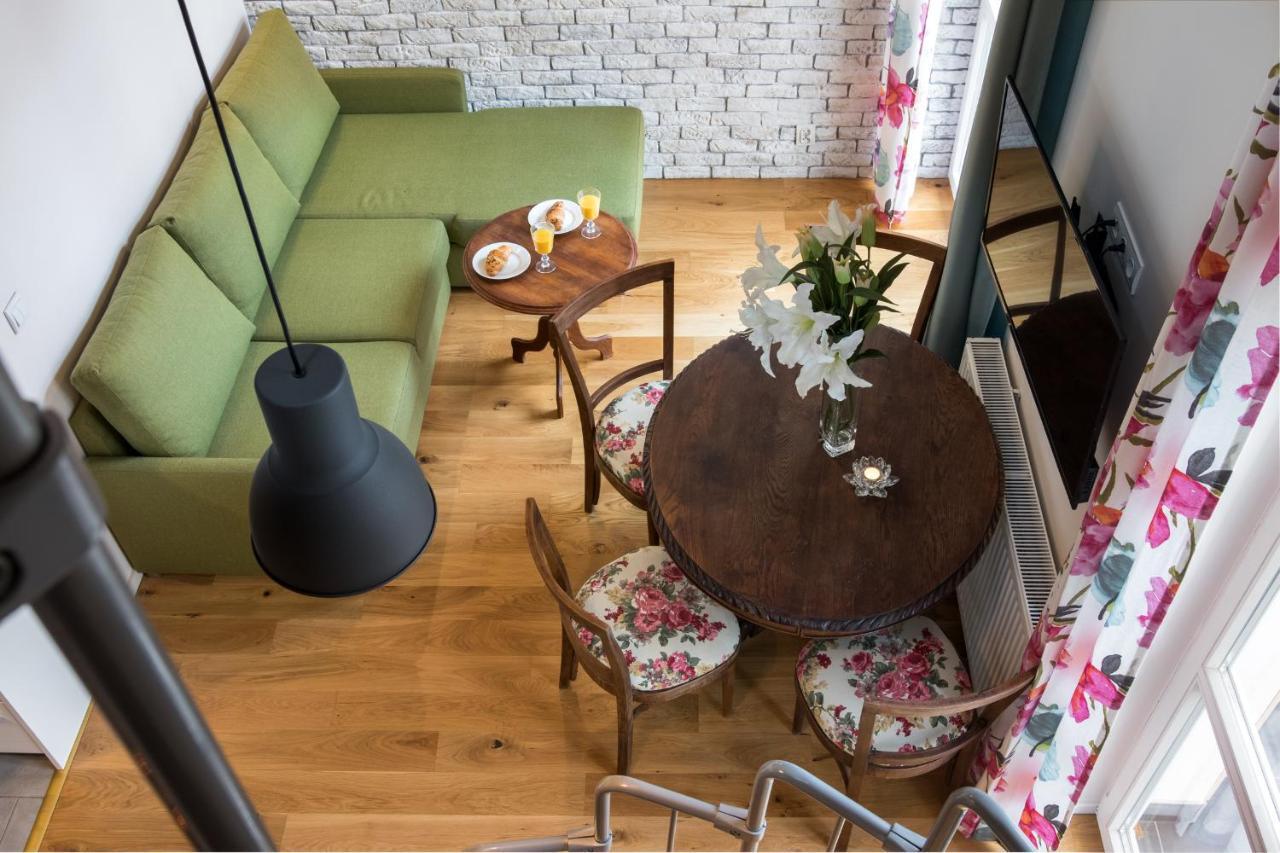 Cheerful Air Conditioned Apartment With Mezzanine And Parking - Old Town Krasków Eksteriør bilde